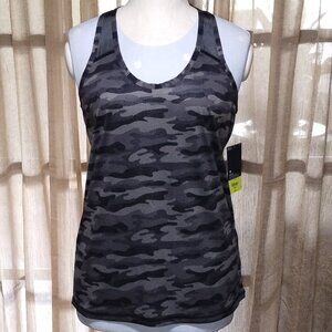 CLEARANCE Women's Xersion quick-dri blk/grays camo tank. Sz. S. Retail $22.00.